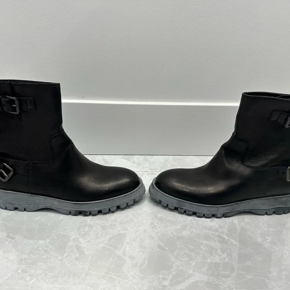 Prada Black Leather Boots - Picture 3 of 8